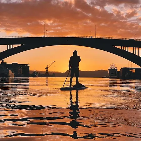 Dinbnb I New 2021 I Sonos And Smart Tv * ベルゲン