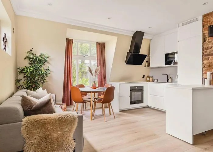 Apartament Dinbnb I New 2021 I Sonos And Smart Tv